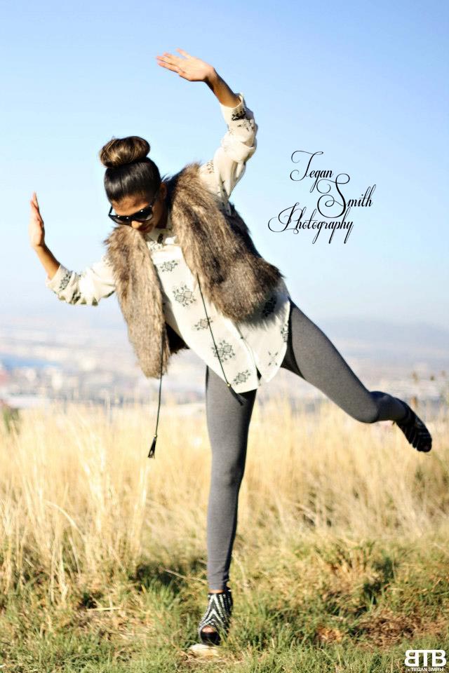 481939_613066418706813_555670318_n