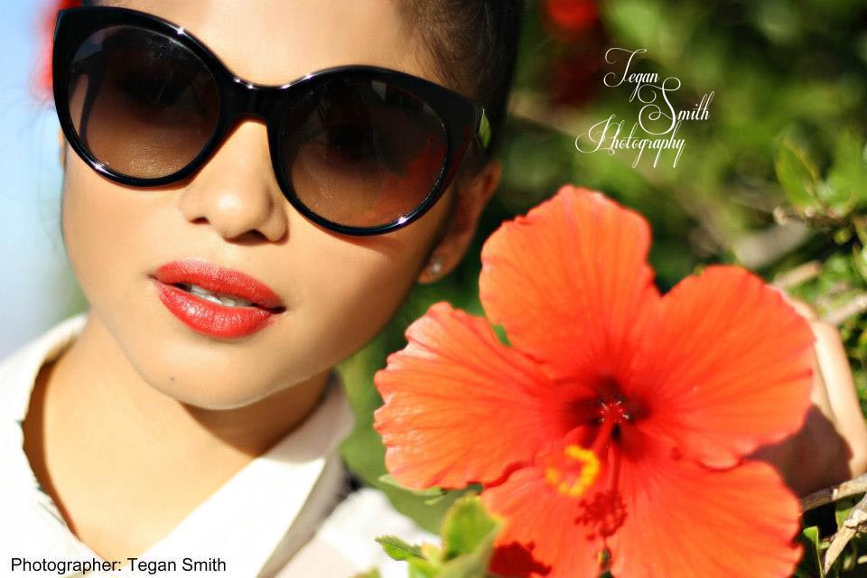 528378_602058946474227_923876478_n