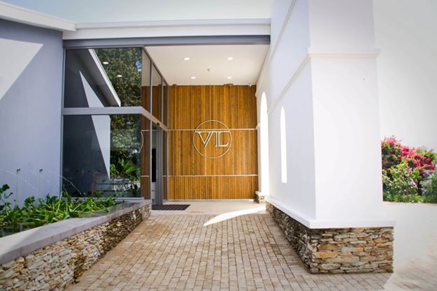 62676_10151339405016082_2014870848_n